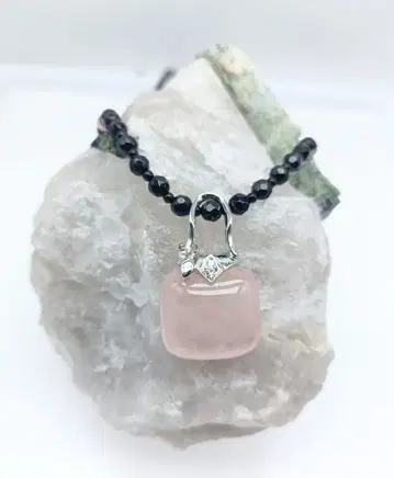 재고 정리 SV 로즈 쿼츠 목걸이