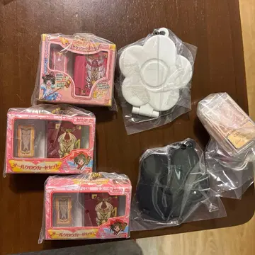 캡슐 토이 카드캡터 사쿠라 마리콴트 CANMAKE 가격 인하