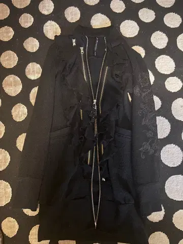 ozz on 니트 롱 자켓 프릴