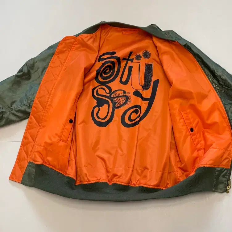 stussy 스투시 Jaquard Logo Reversible MA-1