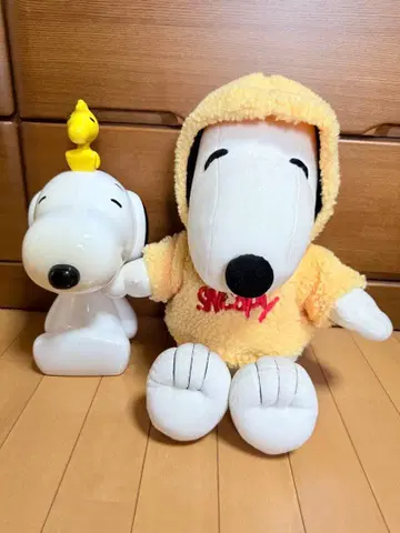 PEANUTS 스누피 우드스탁 저금통 후드 봉제 인형 스누피