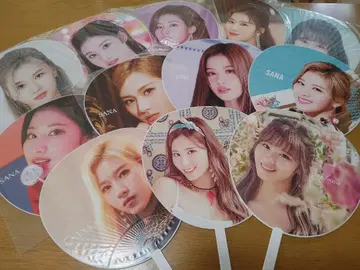 twice SANA 사나 부채