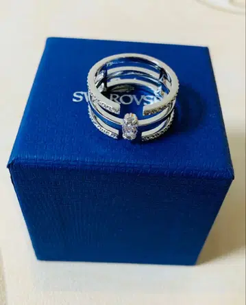 스와로브스키 Swarovski 반지 58호