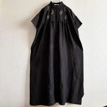 새상품급 SUNVALLEY 자수 롱 원피스 M 둥근 카라 사이드 슬릿