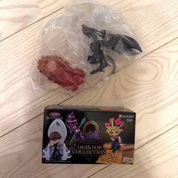 유희왕 듀얼몬스터즈 데스크탑 컬렉션 레드아이즈 피규어