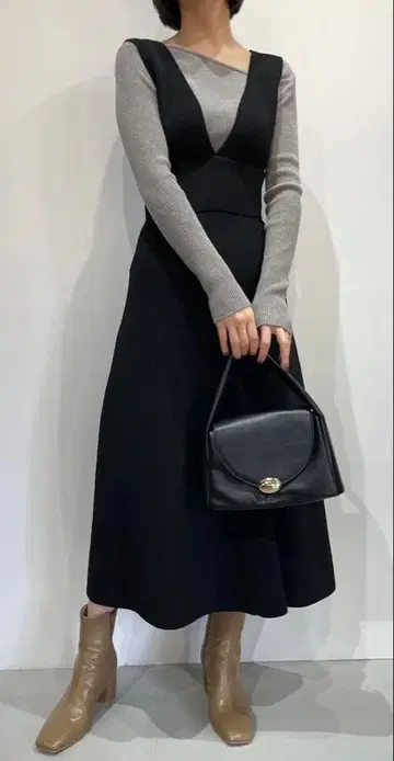 LAGUNAMOON 형태 라인 니트 오버롤 스커트