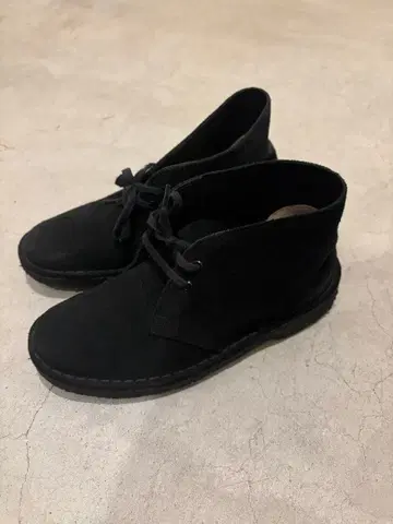 CLARKS 클락스 디저트 부츠 블랙 22.5cm