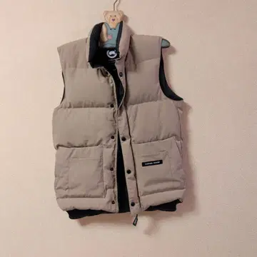 CANADA GOOSE 베이지 다운 베스트 XS/TP