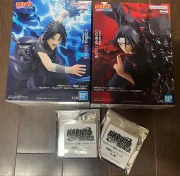 사스케 이타치 피규어