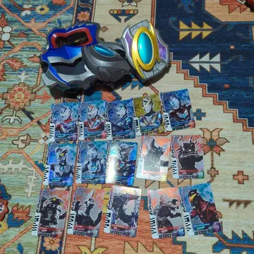 울트라맨 데커 완구