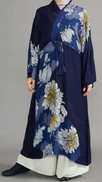 와모노야 카야 하나이카다 나라이 원피스