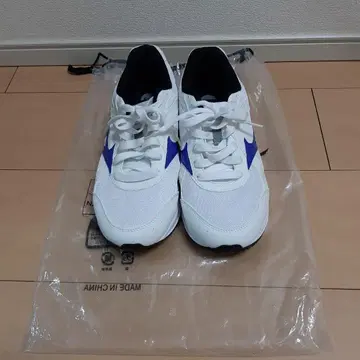 미사용 고등학교 지정 MIZUNO 미즈노 러닝 체육관 신발 X10