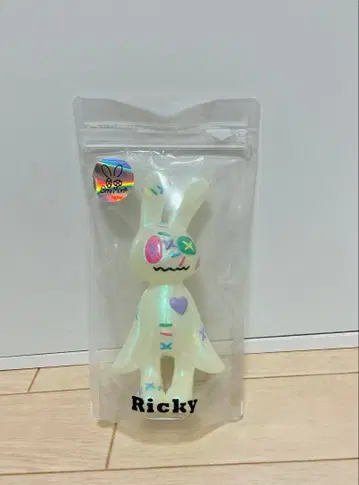 Bite Morph 리키 축광 소프트 비닐