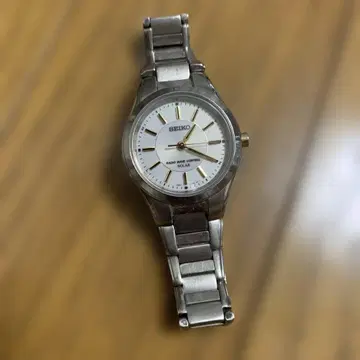 SEIKO SB51-0AD0 솔라 손목시계
