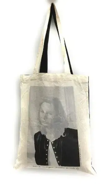 agnes b. 에네스베 토트백 가디건 프레숑