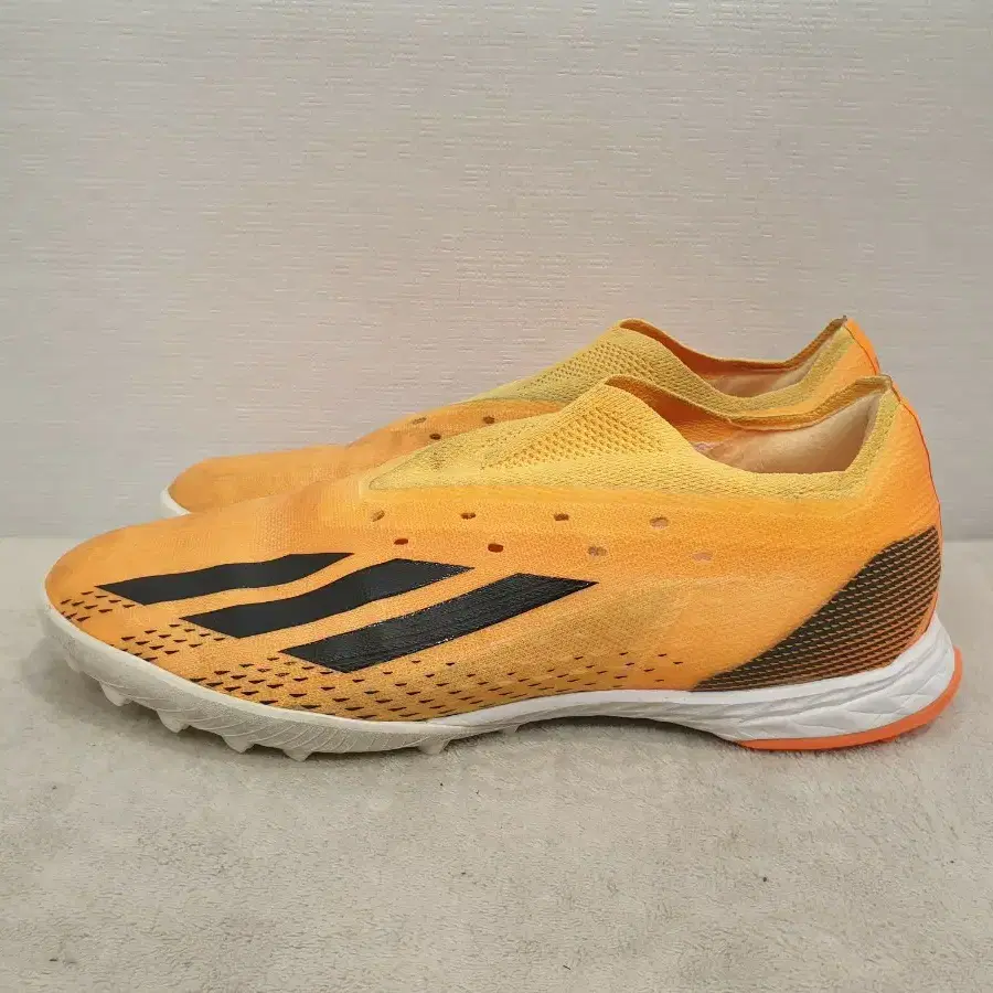 adidas gazelle silver green womens adidas Predator Elite Laced Indoor - Core Black/White/Solar Red main image 0