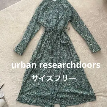 새상품급 어반 리서치 도어스 플라워 프린트 롱 원피스 프리