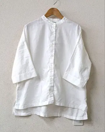 SUN VALLEY 옥스 밴드 카라 셔츠 6분 소매 시로