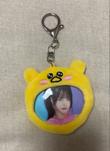 르세라핌 움채 FIM'S CLUB 캔뱃지 키링