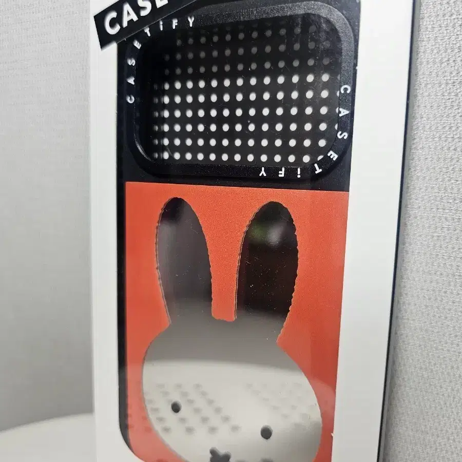 Casetify Miffy Case iPhone 17 Pro on Bunjang Global Site.