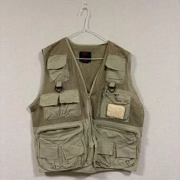 Eagle Claw 베이지 메쉬 낚시용 조끼