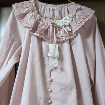 핑크하우스 사쿠라모찌 후츠키 블라우스