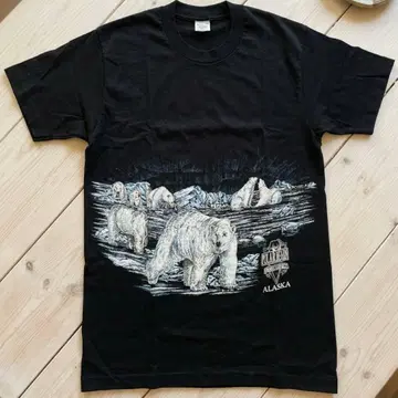 알래스카 북극곰 T셔츠 fruit of the room