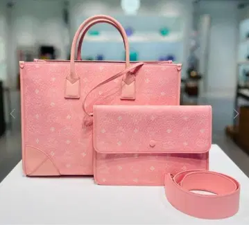 MCM 핑크 토트백 클러치백 세트