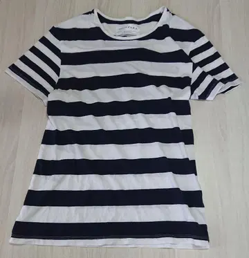 ZARA 티셔츠 보더