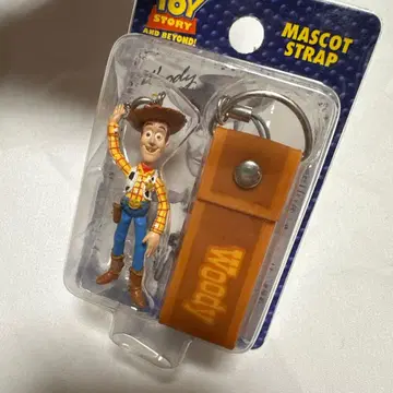 레어 18년산 토이스토리 [우디] 마스코트 스트랩 피규어
