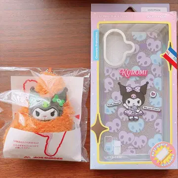 쿠로미 iphone17 케이스 모스버거 키링