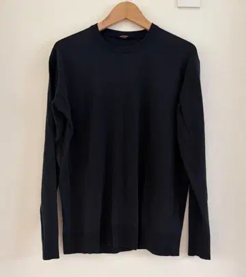 뮤즈 두지엠 클라세 풀오버 티셔츠 네이비, 네이비