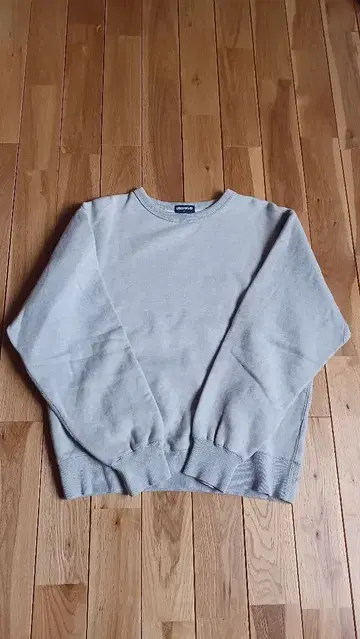 유니클로 맨투맨 90s