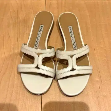 펠리코 뮬 샌들