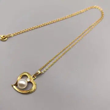 진주 목걸이 ~우아한 빛을 담은 하트 모티브~ 골드 톤