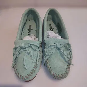 [ 새상품 ] 미네통카 모카신 사이즈 6 23cm