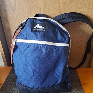 GREGORY 네이비 백팩