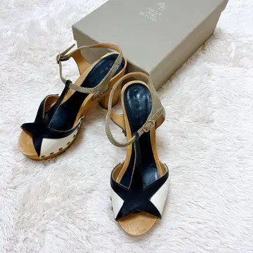 L'AUTRE CHOSE 투모로우랜드 샌들 웨지솔