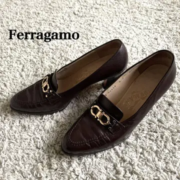 페라가모 6 1/2C 브라운 펌프스 간치니 로퍼형