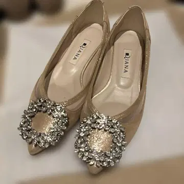 Diana 비쥬 부착 플랫슈즈