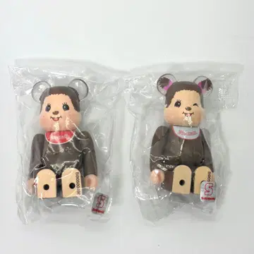 베어브릭 시리즈 50 Monchhichi (몽치치) 2체 세트