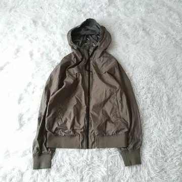 유니클로 리버서블 후드 부착 나일론 자켓 마운틴 파카 S