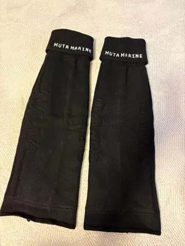MUTA MARINE 블랙 레그 워머 여성용