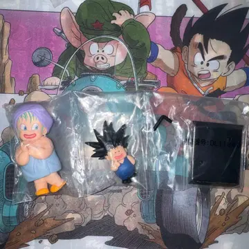 제일복권 드래곤볼 아카이브스 우롱&푸알 피규어