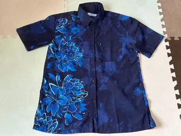 새상품급 카리유시 웨어 majun 노다리미 M 사이즈 c69