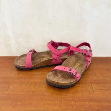 새상품급 버켄스탁 23.0cm 핑크 469