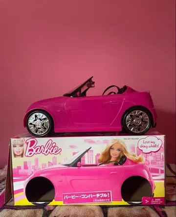 Barbie 자동차 상자 포함