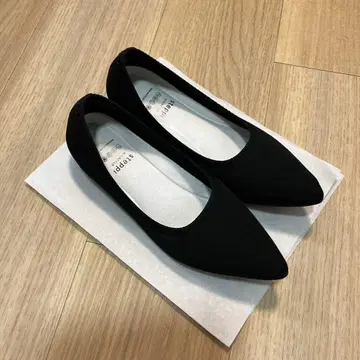 steppi by UNIFLO 블랙 플랫슈즈