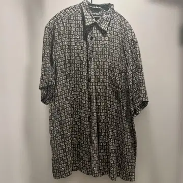 Claiborne 100% 실크 반팔 셔츠 L 사이즈