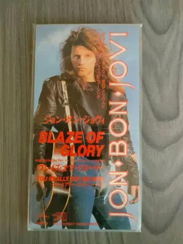 초레어! JON BON JOVI 8cm 싱글!